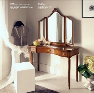 Olasz klasszikus, exkluzív, elegáns, minőségi bútor, fésülködőasztal, tükör