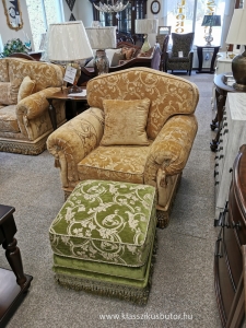 Gieffe bútor, olasz bútor, olasz ülőgarnitúra, olasz kanapé, olasz szófa, olasz fotel, olasz lakberendezés, exkluzív bútor, olasz nappali bútor, olasz szekrény, olasz asztal, olasz vitrin, olasz ágy, olasz hálószoba
