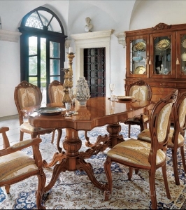 Olasz klasszikus, exkluzív, elegáns, minőségi bútor, étkező