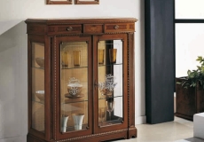 klasszikus bútor, olasz bútor, kisszekrény, vitrines, vitrin