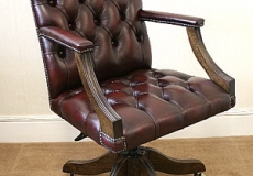Chesterfield bútor, Saxon bútor, angol bútor, angol kanapé, bőr kanapé, bőr ülőgarnitúra, angol ülőgarnitúra